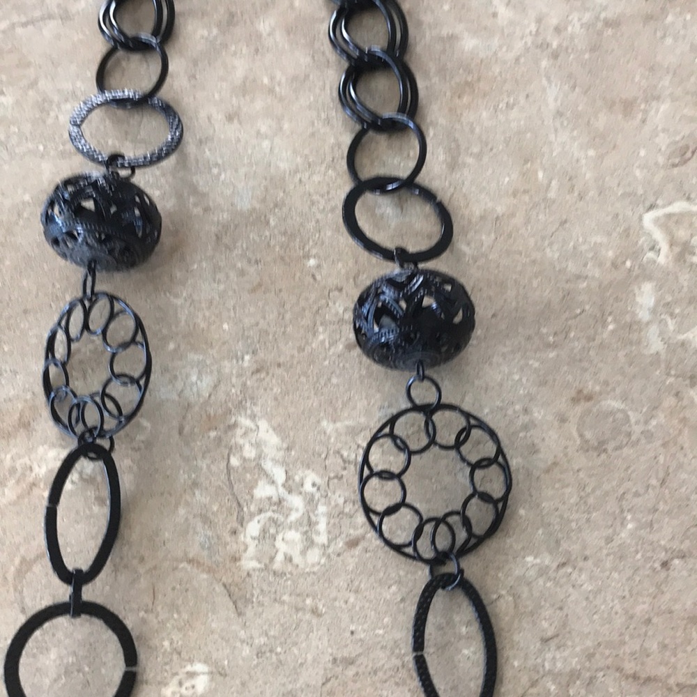 Necklace - Picture 2 of 4